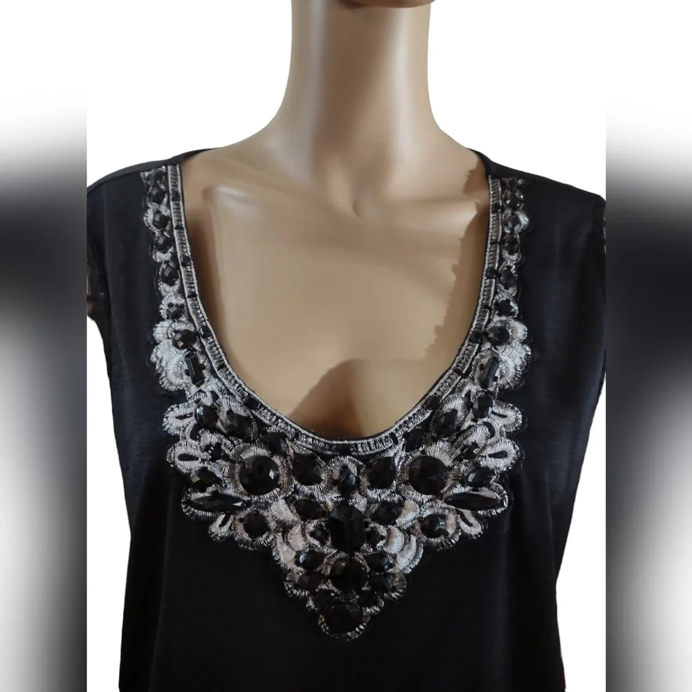 Six degrees of separation Women's size medium black lace beaded blouse shirt top - Picture 4 of 6